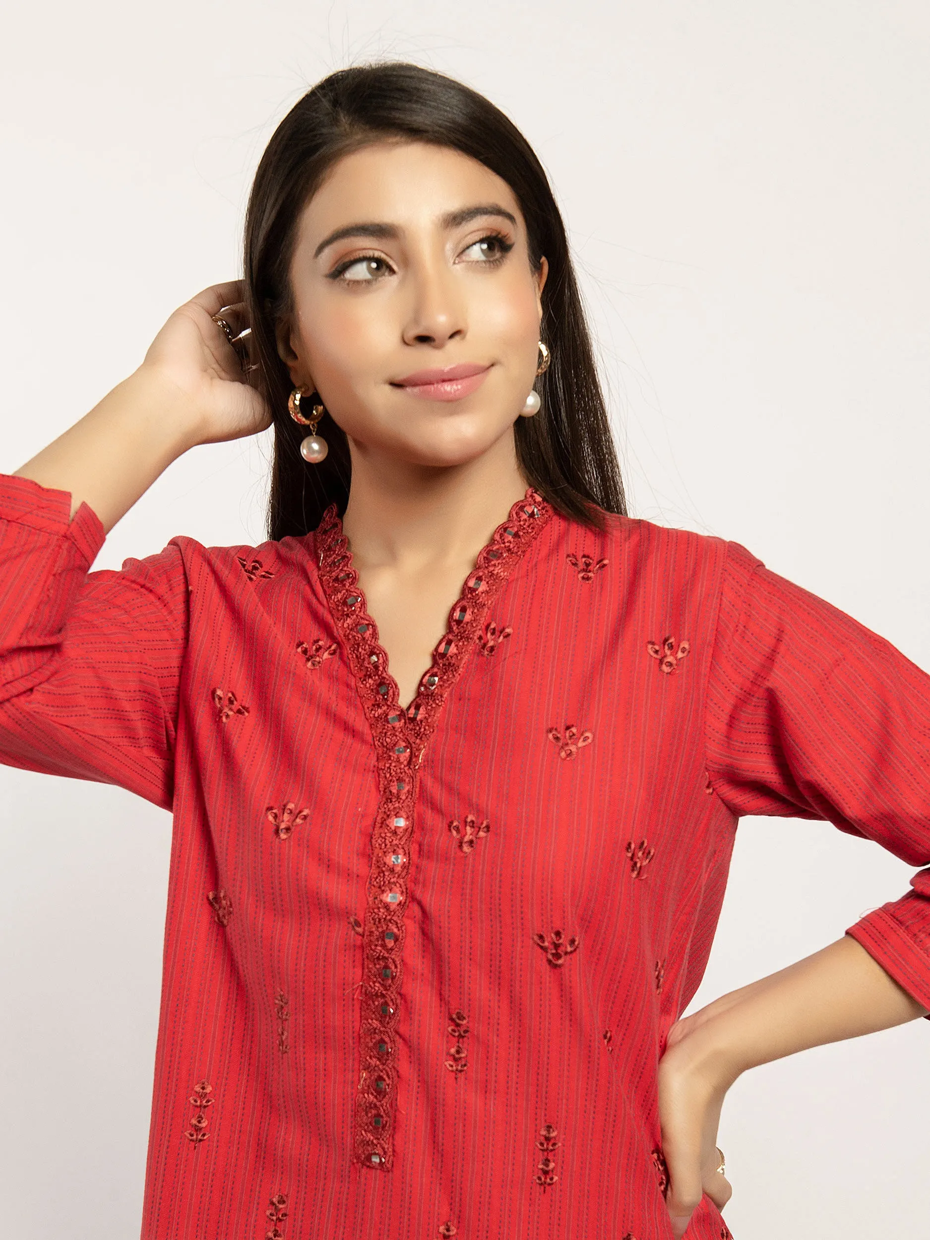 2 Piece Khaddar Suit-Embroidered (Pret)