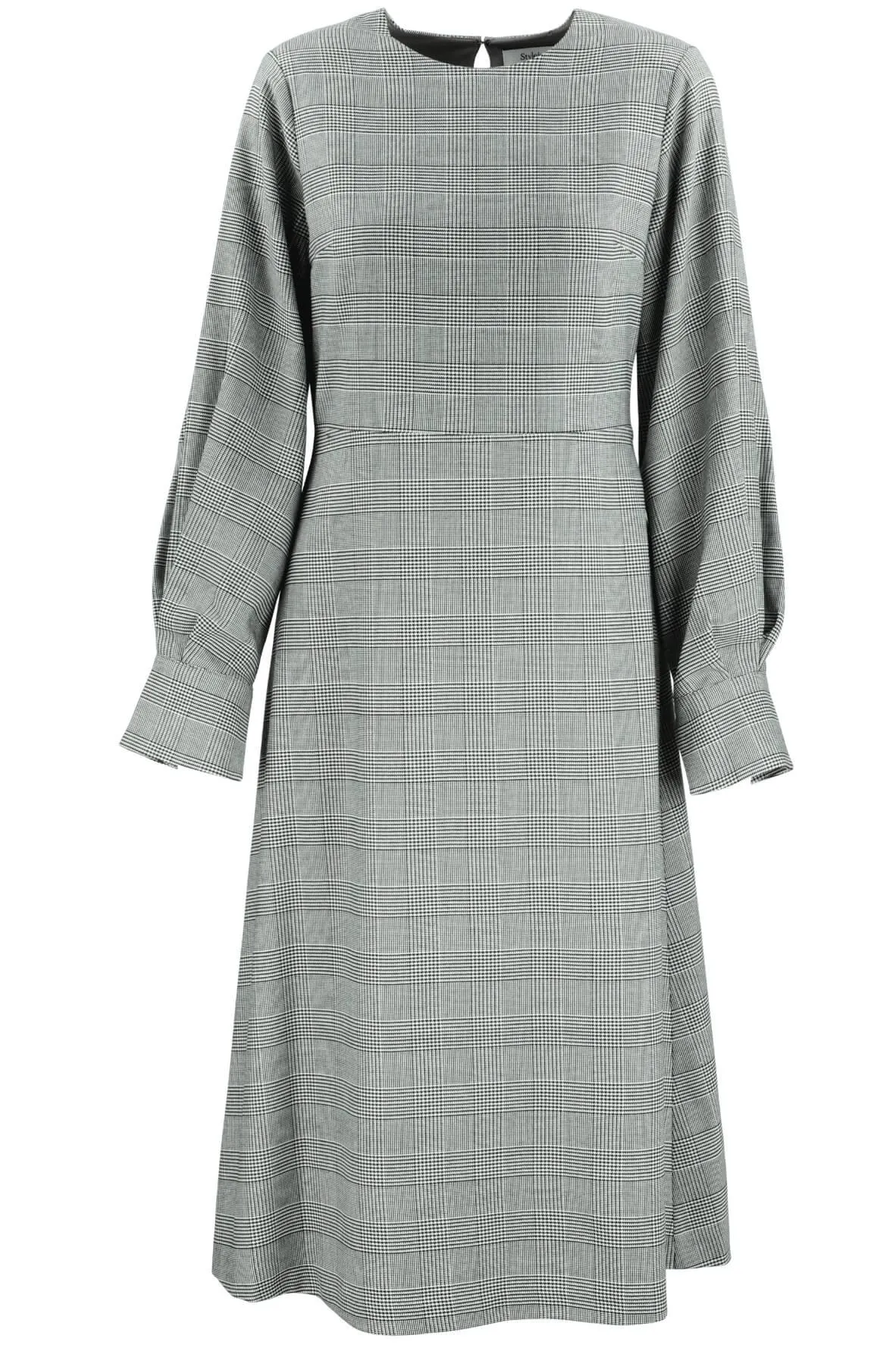 Banks Dress Check