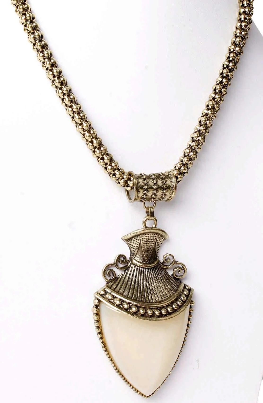 Big Agate Stones Design Imitation Fashion Metal Pendant with Long Chain For Girls