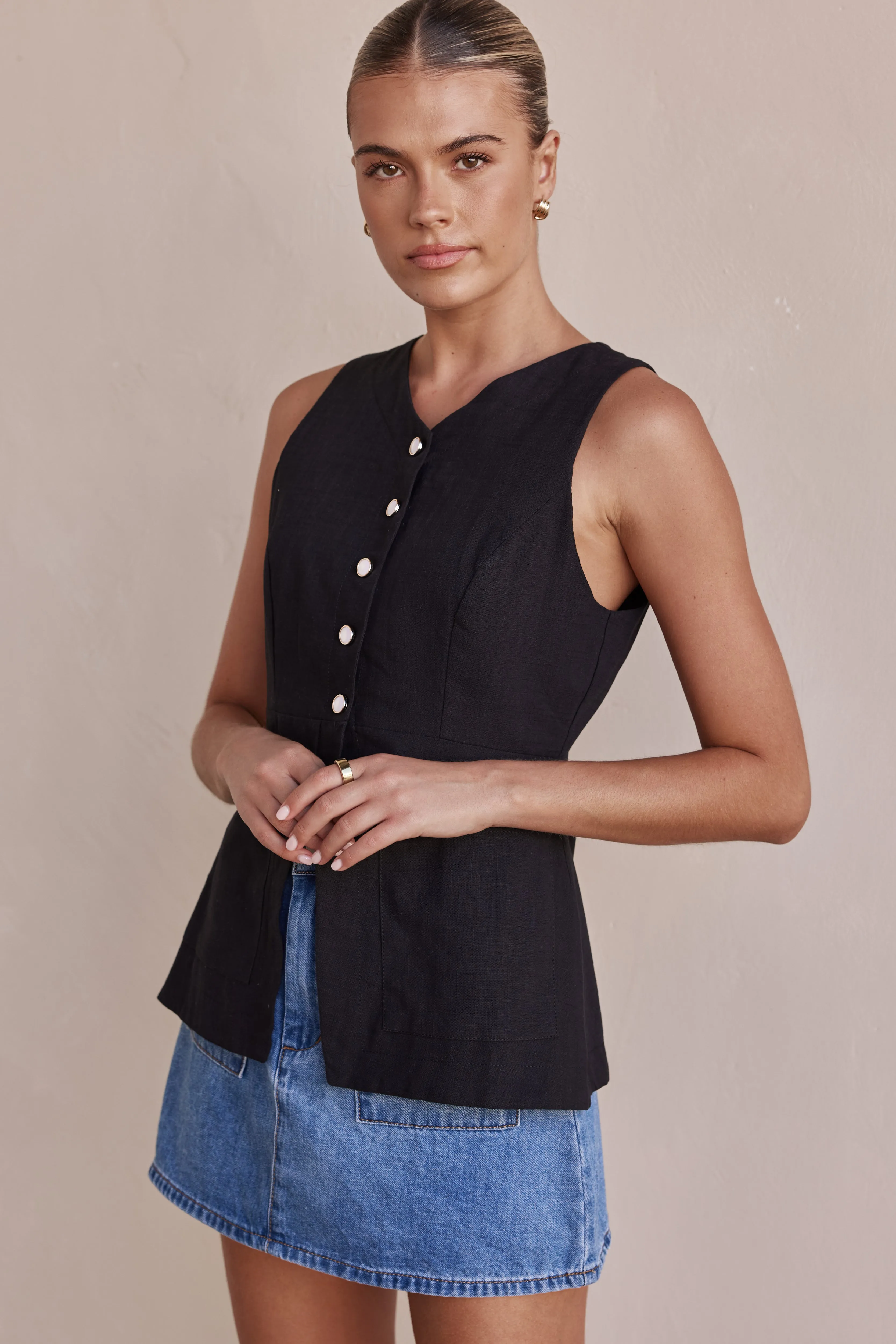 Irving Vest (Black)