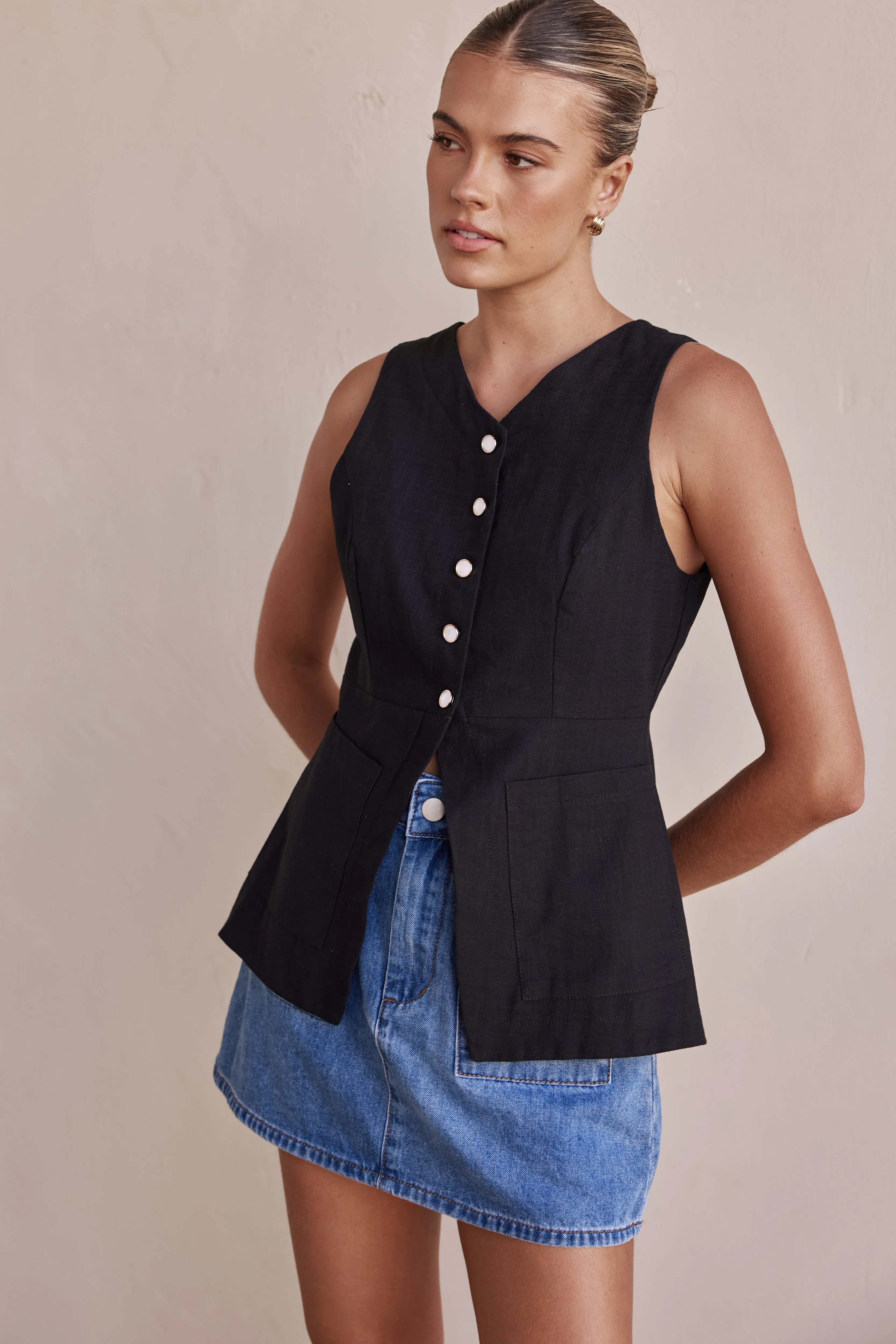 Irving Vest (Black)