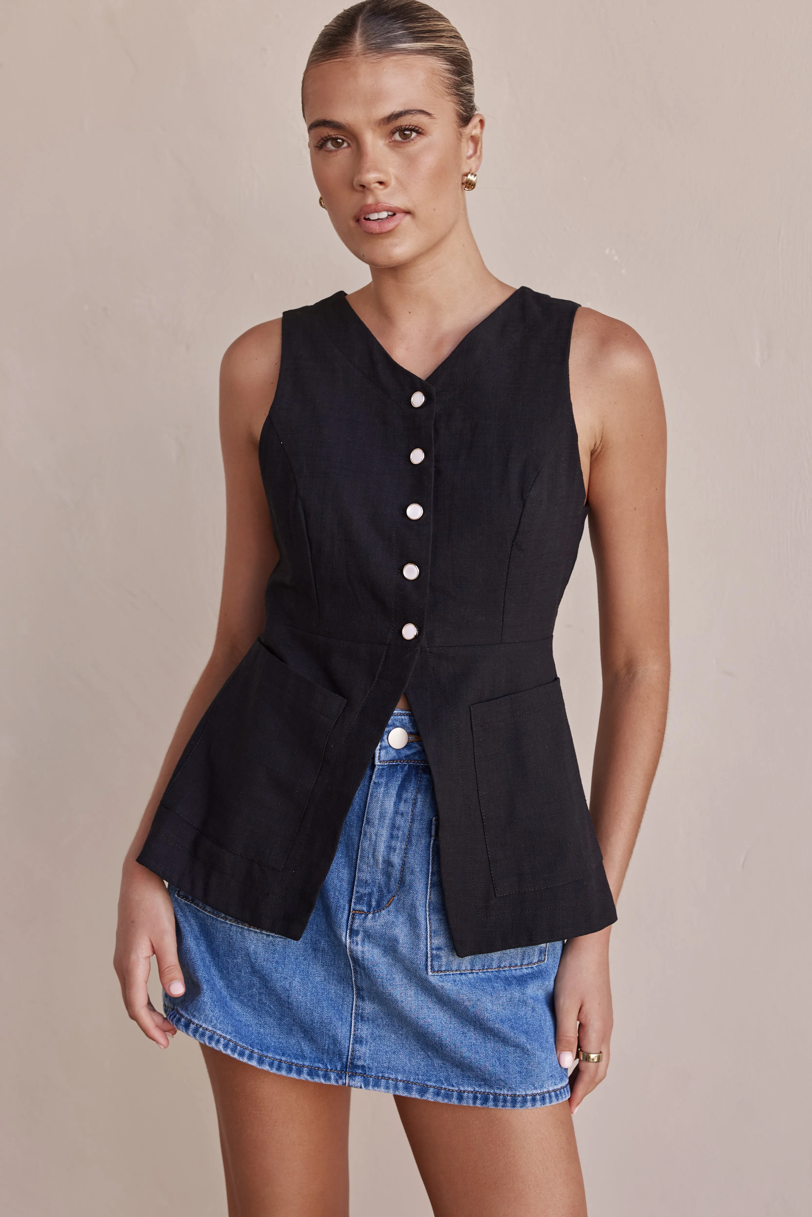Irving Vest (Black)