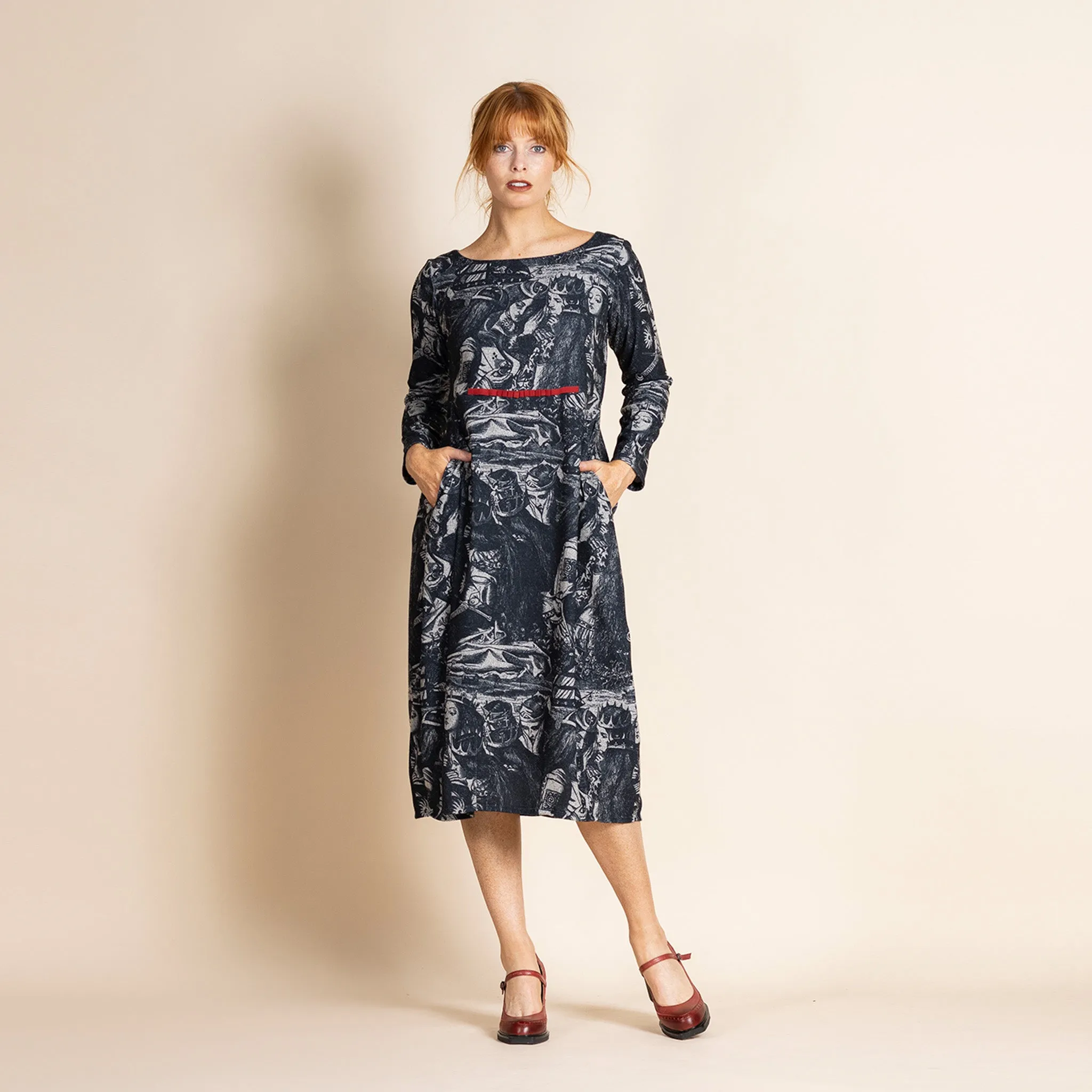 queens knit romance dress