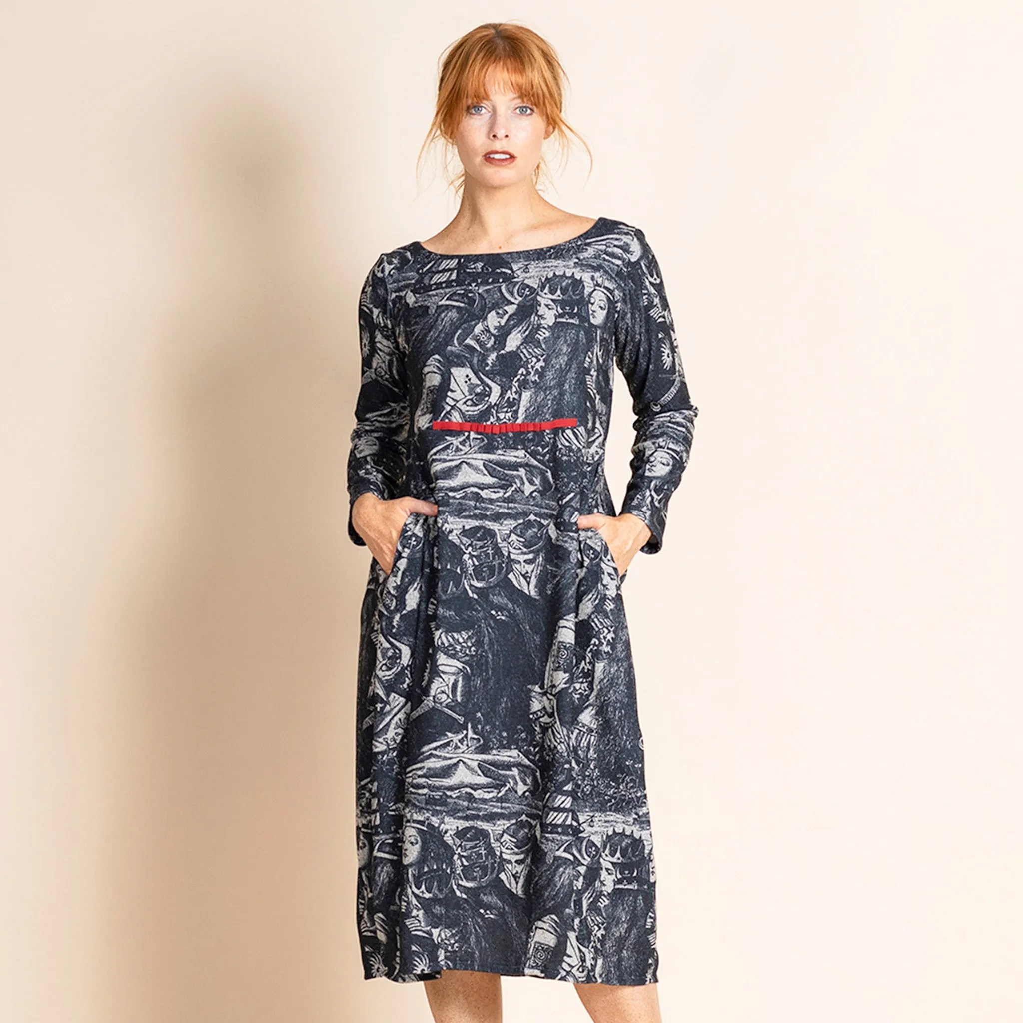 queens knit romance dress