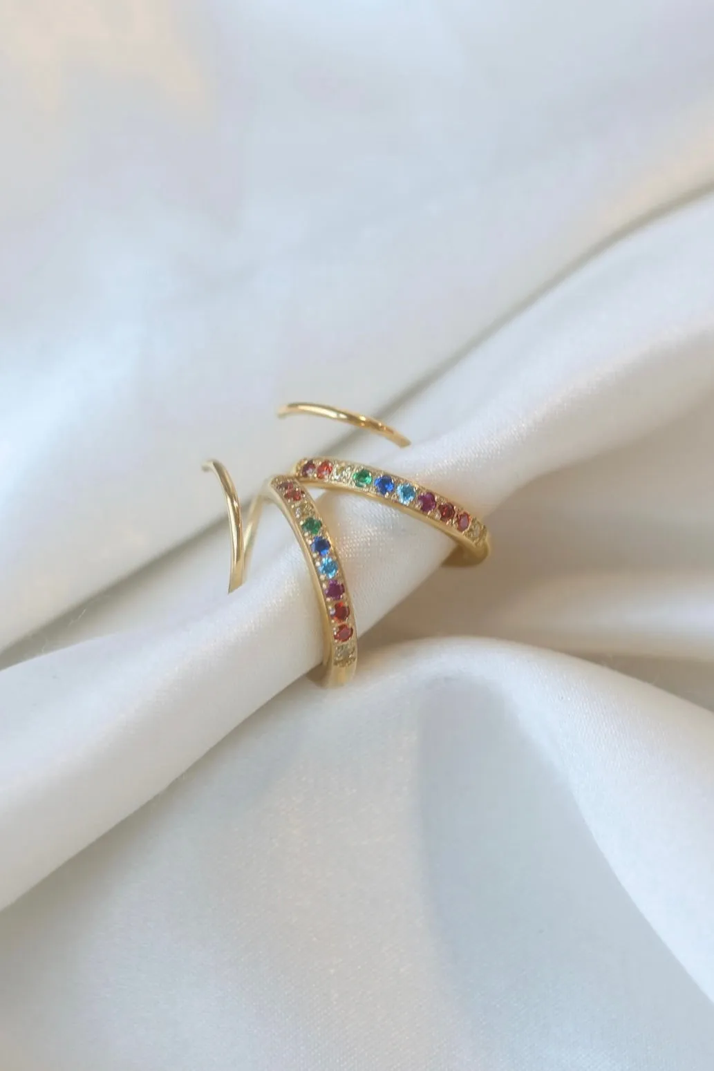 Rainbow Diamond Double Twist Hoop