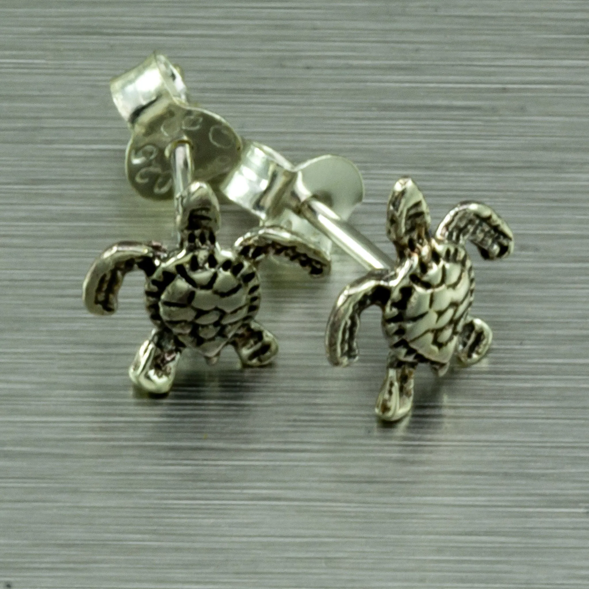 Turtle design silver stud earrings